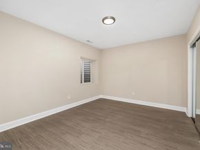 1001 Woods Place, Alexandria VA 22302