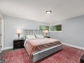 1001 Woods Place, Alexandria VA 22302