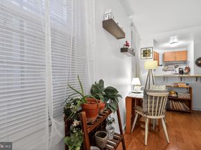 1431 Spruce Street 1R, Philadelphia PA 19102