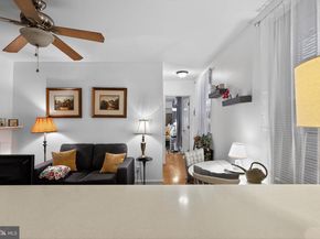 1431 Spruce Street 1R, Philadelphia PA 19102