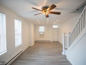 2000 S Avondale Street, Philadelphia PA 19142