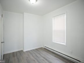 2000 S Avondale Street, Philadelphia PA 19142