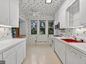 4000 Cathedral Avenue NW 444445B, Washington DC 20016