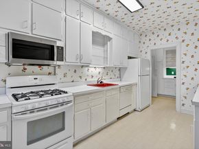 4000 Cathedral Avenue NW 444445B, Washington DC 20016