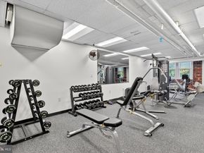 4000 Cathedral Avenue NW 444445B, Washington DC 20016