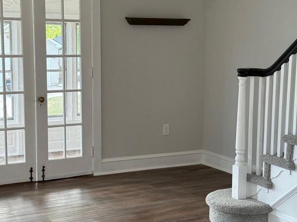 3 W Cooke Avenue, Glenolden PA 19036