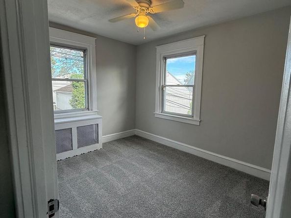 3 W Cooke Avenue, Glenolden PA 19036