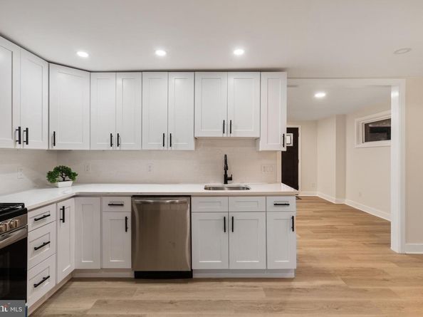 2719 Patane Avenue, Abington PA 19001