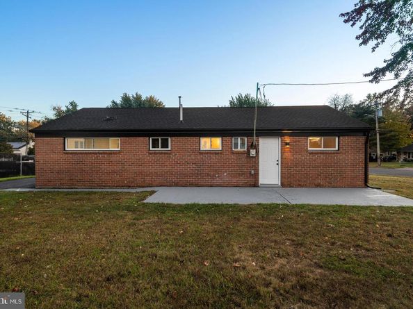 2719 Patane Avenue, Abington PA 19001