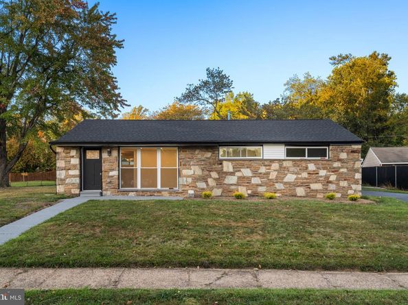 2719 Patane Avenue, Abington PA 19001