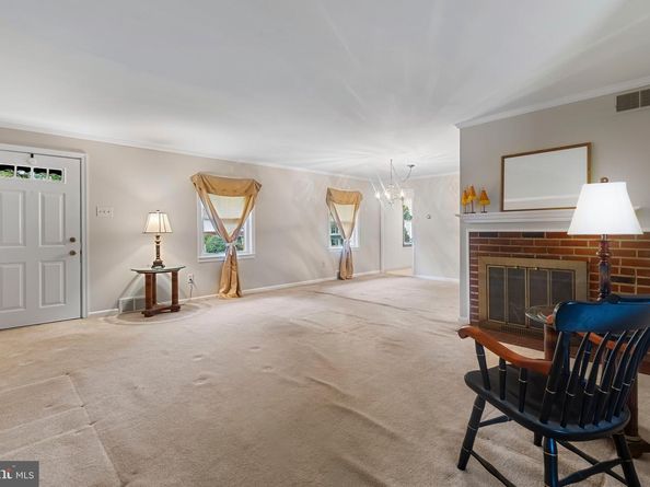 357 Marianne Road, Lafayette Hill PA 19444