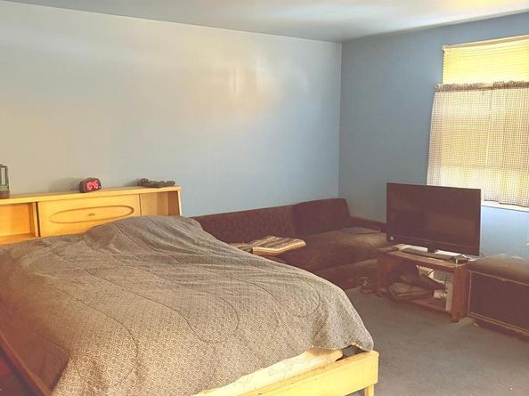 737 Lynwood Drive, Feasterville Trevose PA 19053