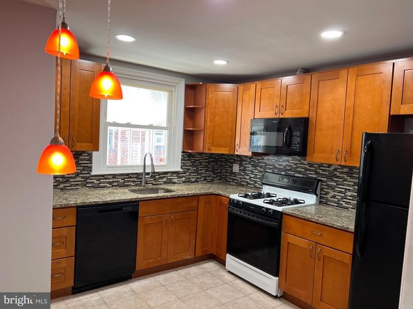 1912 Tomlinson Road, Philadelphia PA 19116