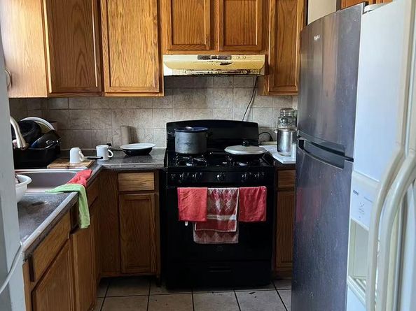 1141 Gilham Street, Philadelphia PA 19111