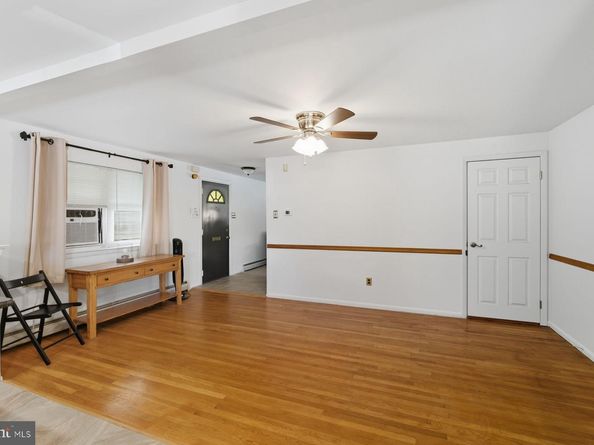 706 Hagner Street, Philadelphia PA 19128