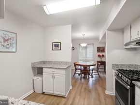 2042 Royal Fern Court 1B, Reston VA 20191