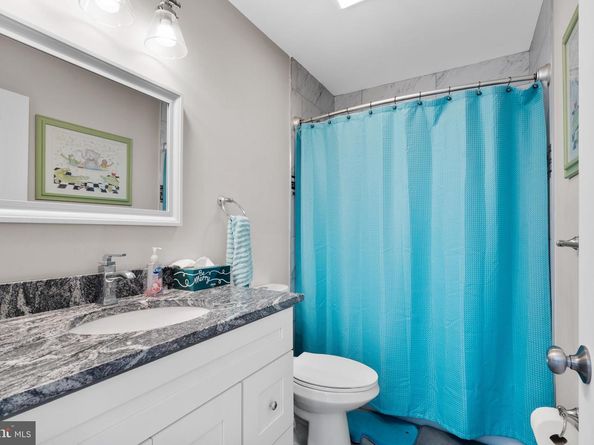 817 Fifth Avenue, Croydon PA 19021
