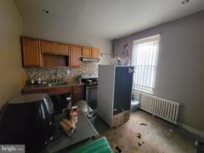 2246 N Carlisle Street, Philadelphia PA 19132