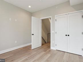 1233 N Myrtlewood Street, Philadelphia PA 19121