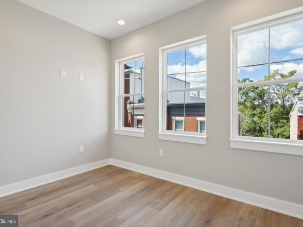 1233 N Myrtlewood Street, Philadelphia PA 19121