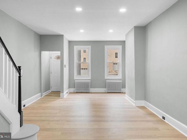 107 Kingsley Street, Philadelphia PA 19127