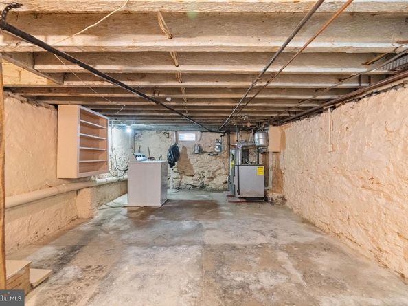 107 Kingsley Street, Philadelphia PA 19127