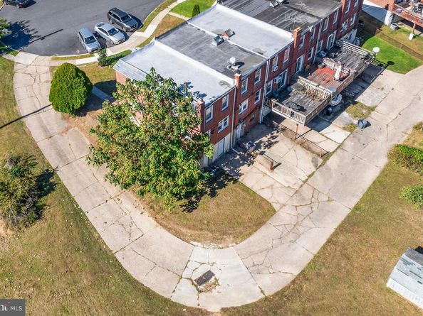 631 Tribet Place, Colwyn PA 19023