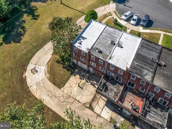 631 Tribet Place, Colwyn PA 19023