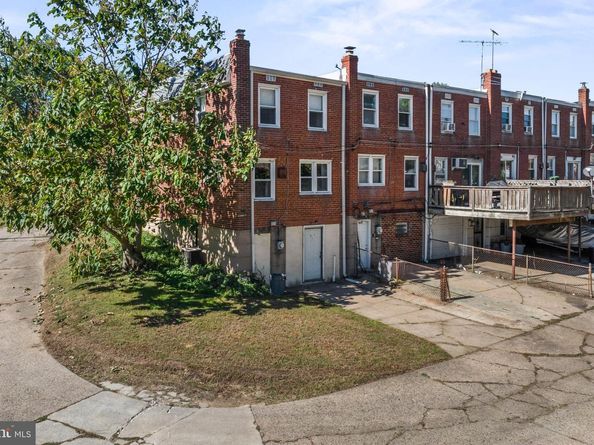 631 Tribet Place, Colwyn PA 19023