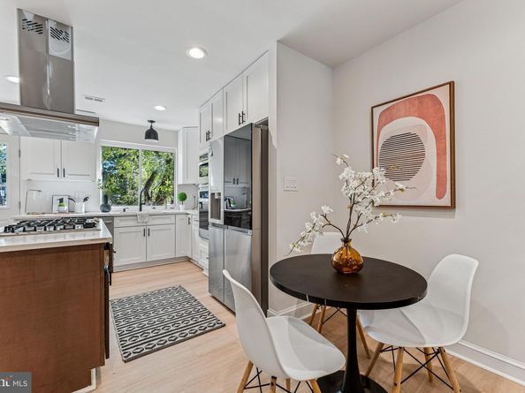 141 Lynhaven Drive, Alexandria VA 22305