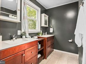 6381 Lakewood Drive, Falls Church VA 22041