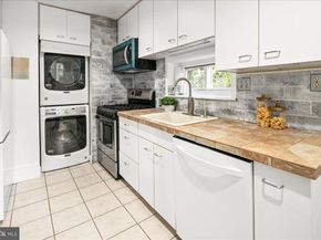 6381 Lakewood Drive, Falls Church VA 22041