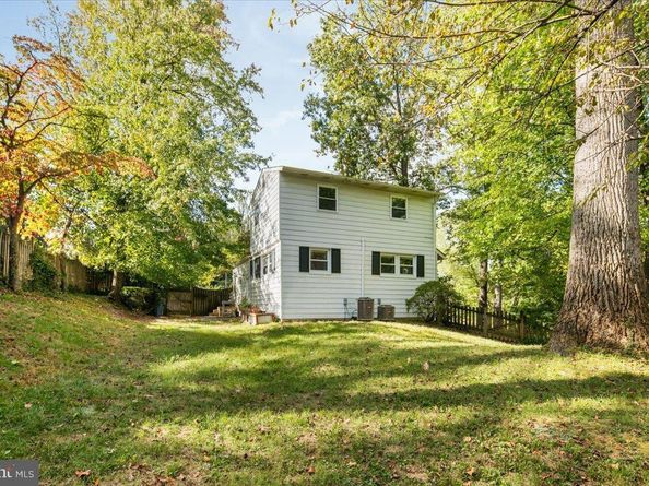 6381 Lakewood Drive, Falls Church VA 22041