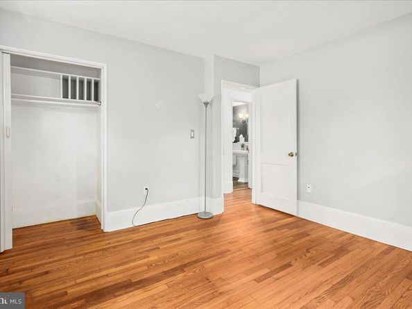 6381 Lakewood Drive, Falls Church VA 22041