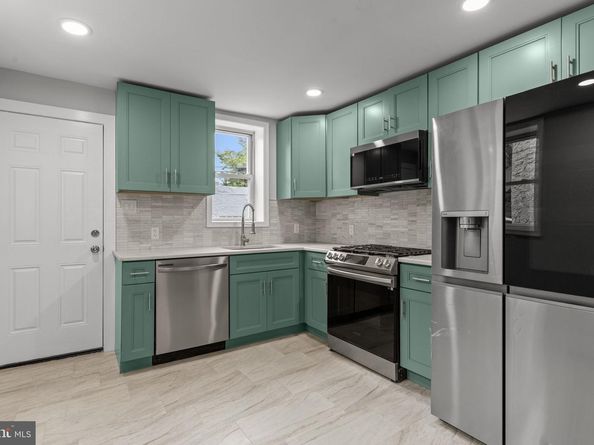 5721 Arch Street, Philadelphia PA 19139