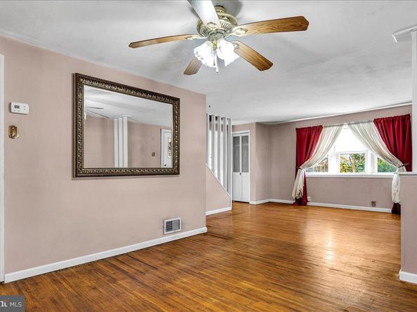 722 Thorndale Road, Aldan PA 19018