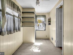 722 Thorndale Road, Aldan PA 19018
