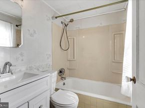 722 Thorndale Road, Aldan PA 19018