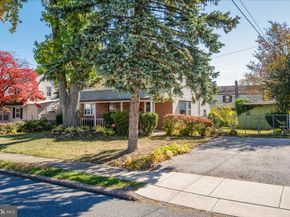 722 Thorndale Road, Aldan PA 19018