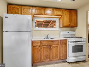 722 Thorndale Road, Aldan PA 19018