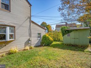 722 Thorndale Road, Aldan PA 19018