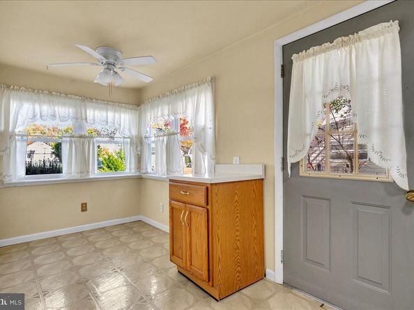 722 Thorndale Road, Aldan PA 19018