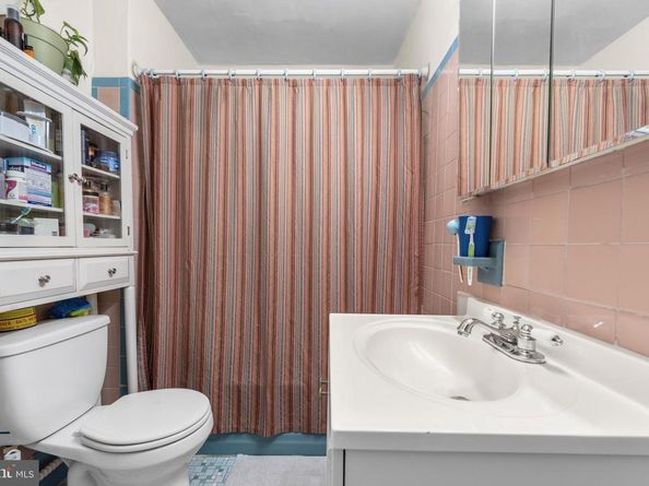 7007 Wheeler Street, Philadelphia PA 19142