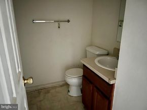 2803 Knox Street SE, Washington DC 20020