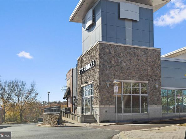 3166 Berry Road NE 27, Washington DC 20018