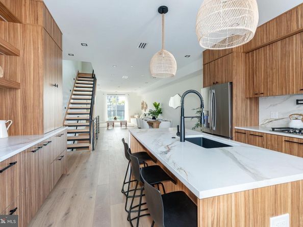 524 Cecil B. Moore Avenue, Philadelphia PA 19122