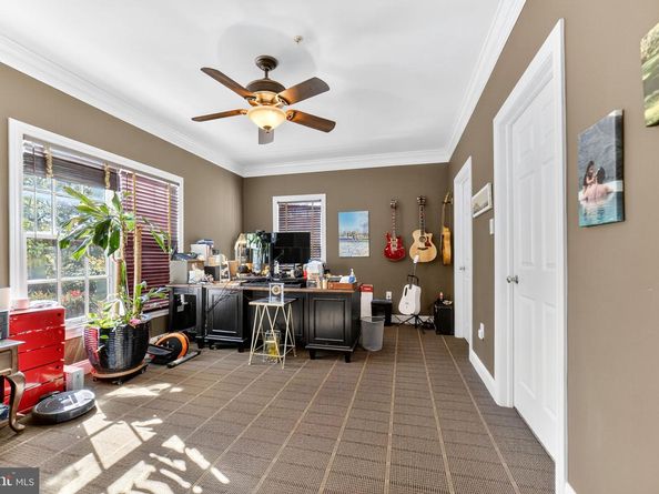5765 Valley Stream Drive, Doylestown PA 18902