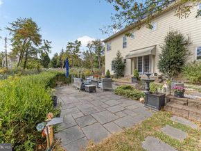 5765 Valley Stream Drive, Doylestown PA 18902