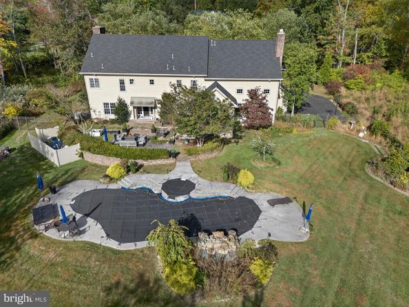 5765 Valley Stream Drive, Doylestown PA 18902