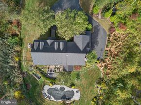 5765 Valley Stream Drive, Doylestown PA 18902